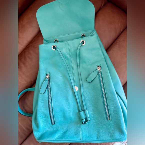 Turquoise leather backpack - Picture 2 of 10